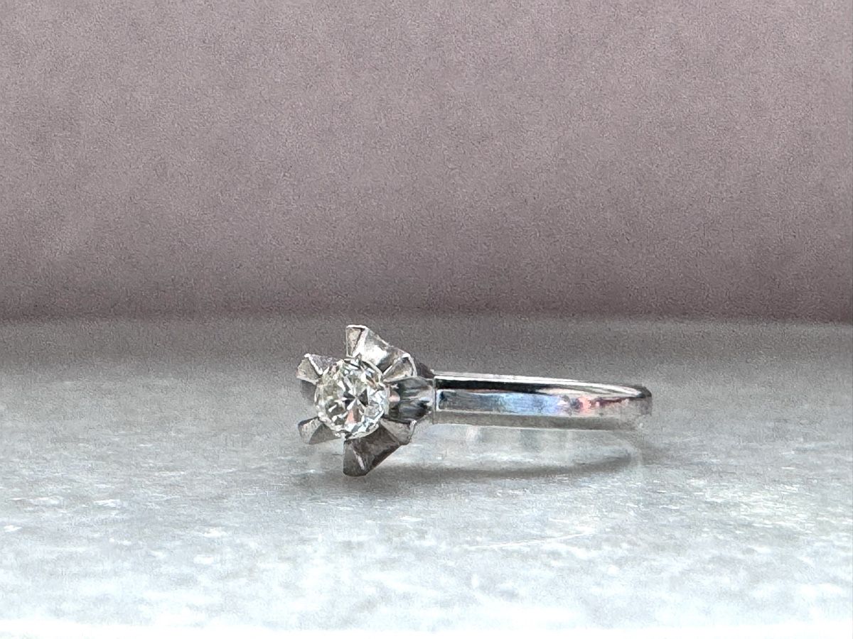 Ringe: Diamant Solitär Ring Diamantring aus Platin 0.28ct – Gebraucht aus Kriens von hannaandkiko 1