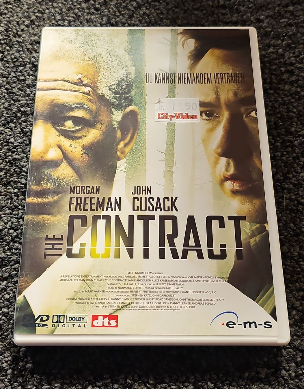 Alle DVDs: DVD The Contract(17763) – Gebraucht aus Ruswil von jan_bxl5
