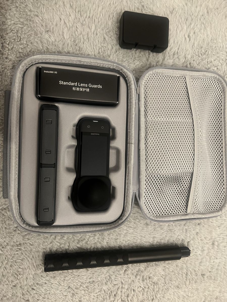Insta360 Action Cam: INSTA360 X5 Essentials Bundle 8K – Neu (gemäss Beschreibung) aus Oberuzwil von sel_76bv 1