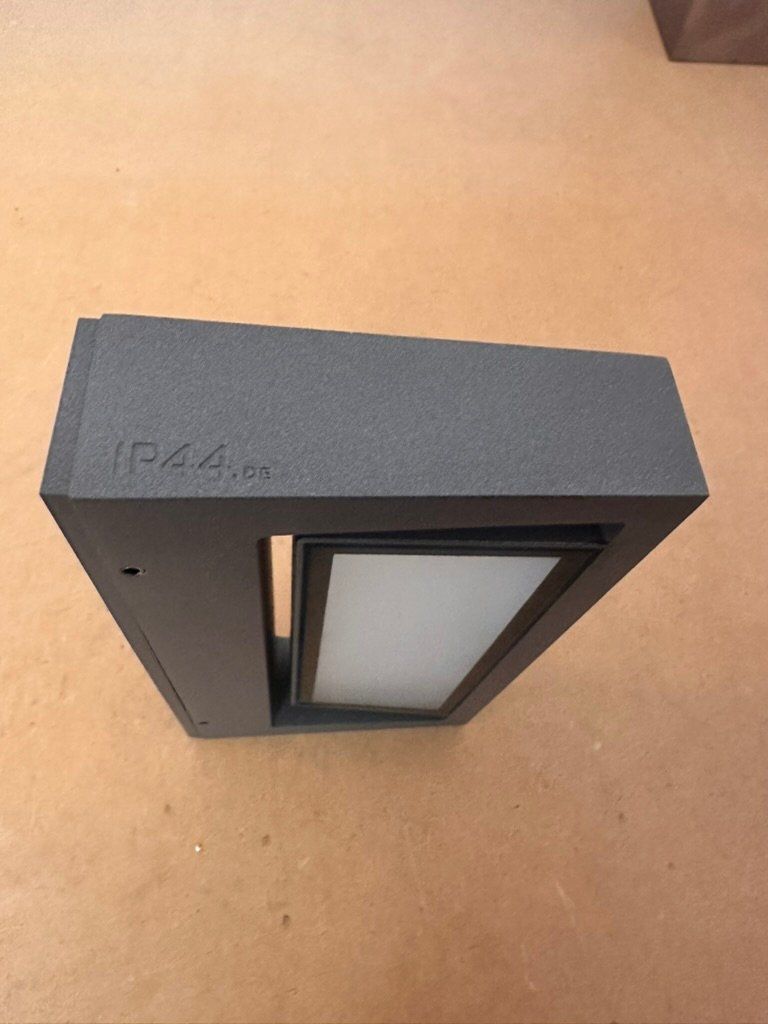 Lampade: Wand-Aussenleuchte GAP X von IP44 – Nuovo e nell'imballaggio originale da Suhr venduto da leuchtenshop 3