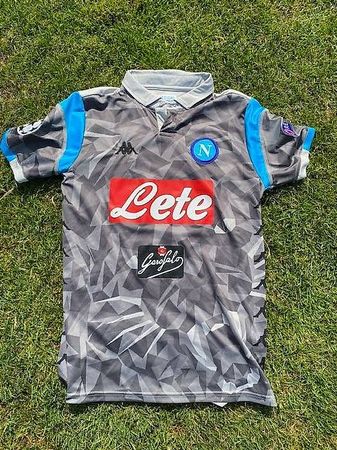 Gebrauchtes SSC Napoli Trikot, D.Mertens, Gr. M