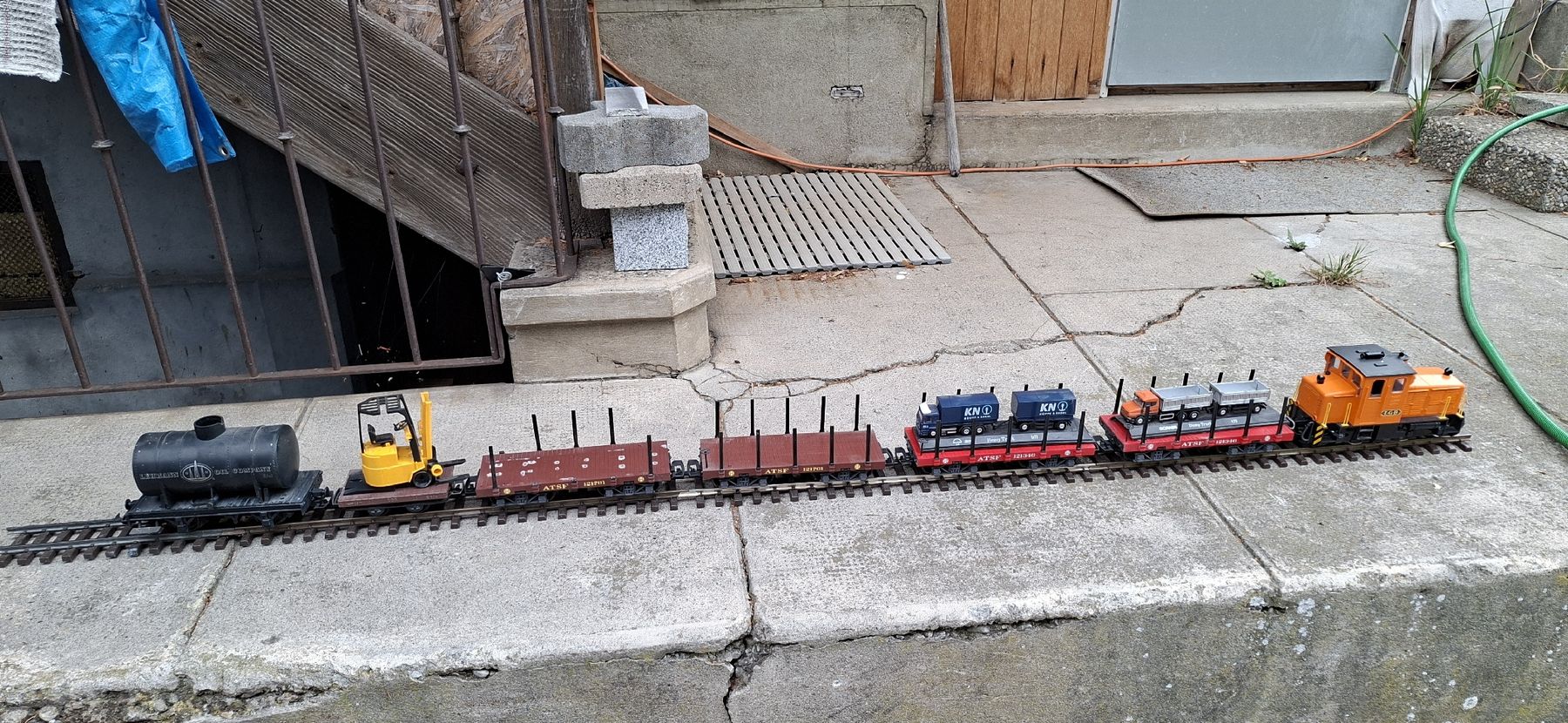 LGB Modellini di ferrovie: LGB Güterzug  7 Tlg. – Usato da Münsingen venduto da wd65