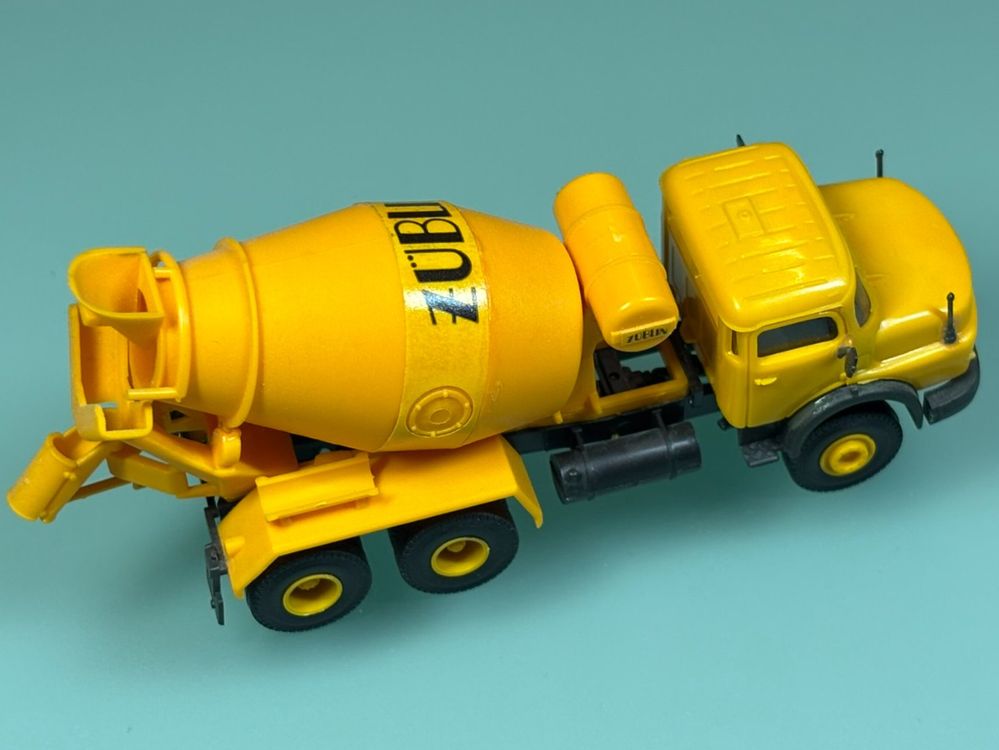 Conrad 1/50 - Mercedes-Benz Betonmischer 2222 B 6x4 (toupie Béton) - Très Bon état Avec Boîte