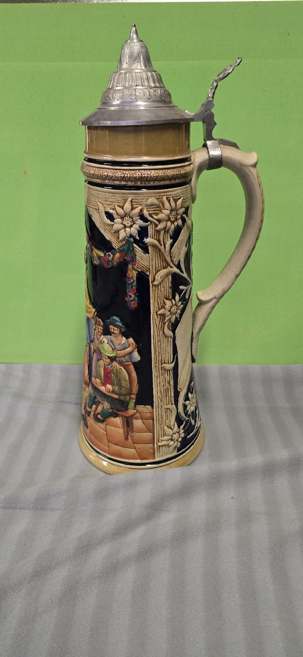 Bicchieri: Wunderschöner Bierkrug mit Zinndeckel, Handbemalt ca 30cm – Nuovo (secondo la descrizione) da Hochwald venduto da Sam_Burger 7
