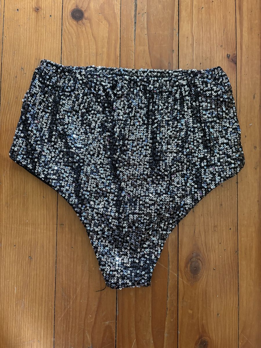 Hosen: Culotte à sequins – Gebraucht aus Sion von edelweissse