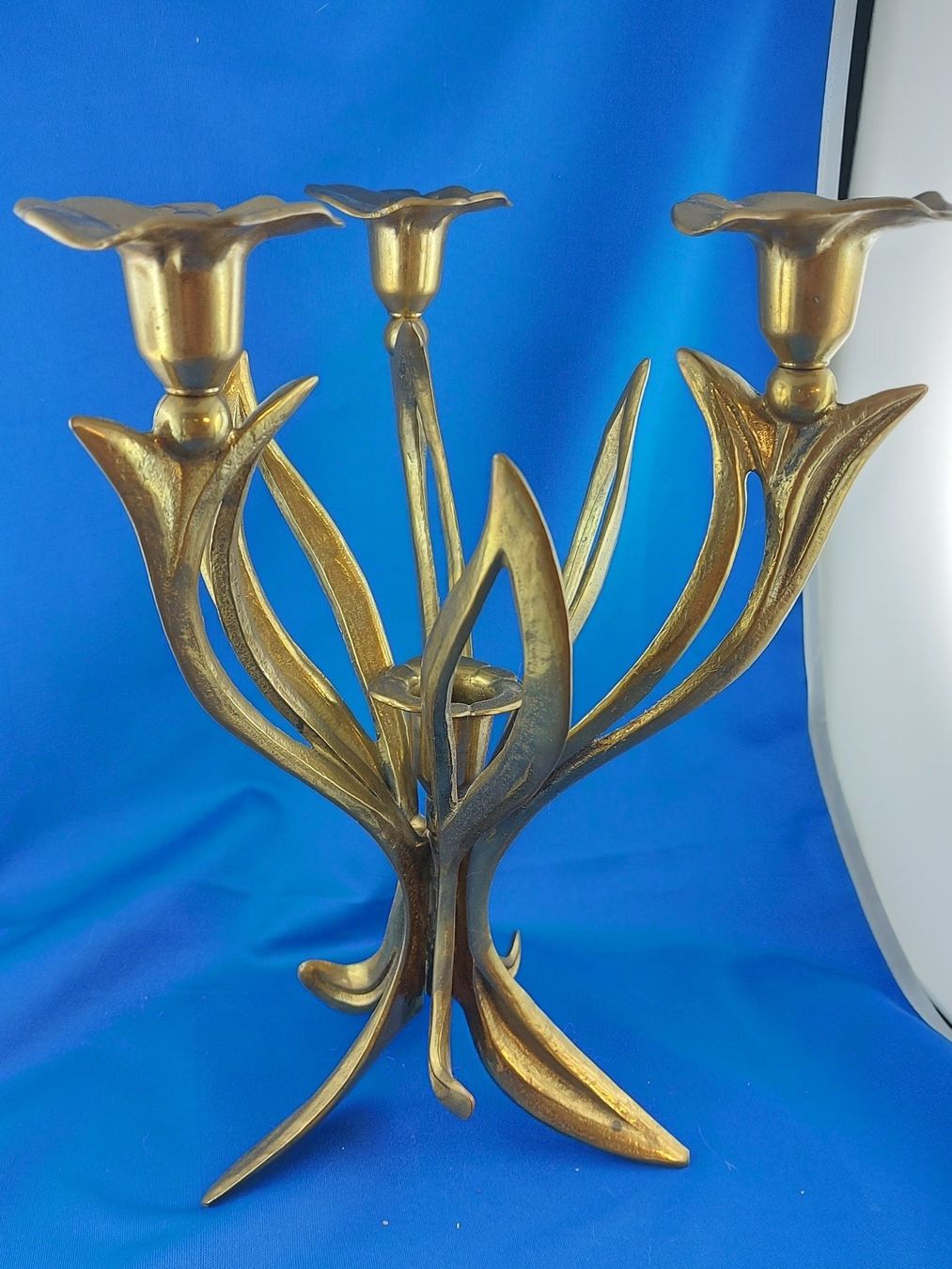 Portacandele: Schwerer Jugendstil-Kerzenständer aus Messing, vierarmig – Usato da Schlieren venduto da  3