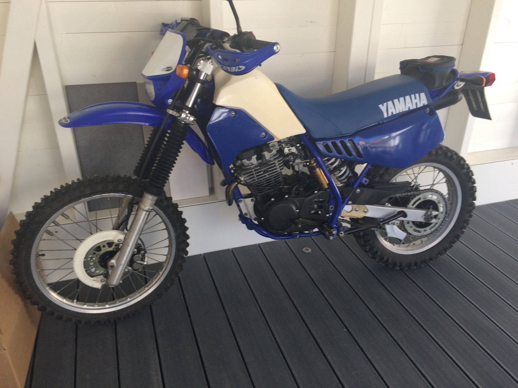Yamaha Strada: Yamaha TT 350 Supermoto – Usato da Seewen SO venduto da Swiss-moto-bike 5