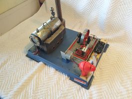 Wilesco D12 Dampfmaschine mit Generator und Extras
