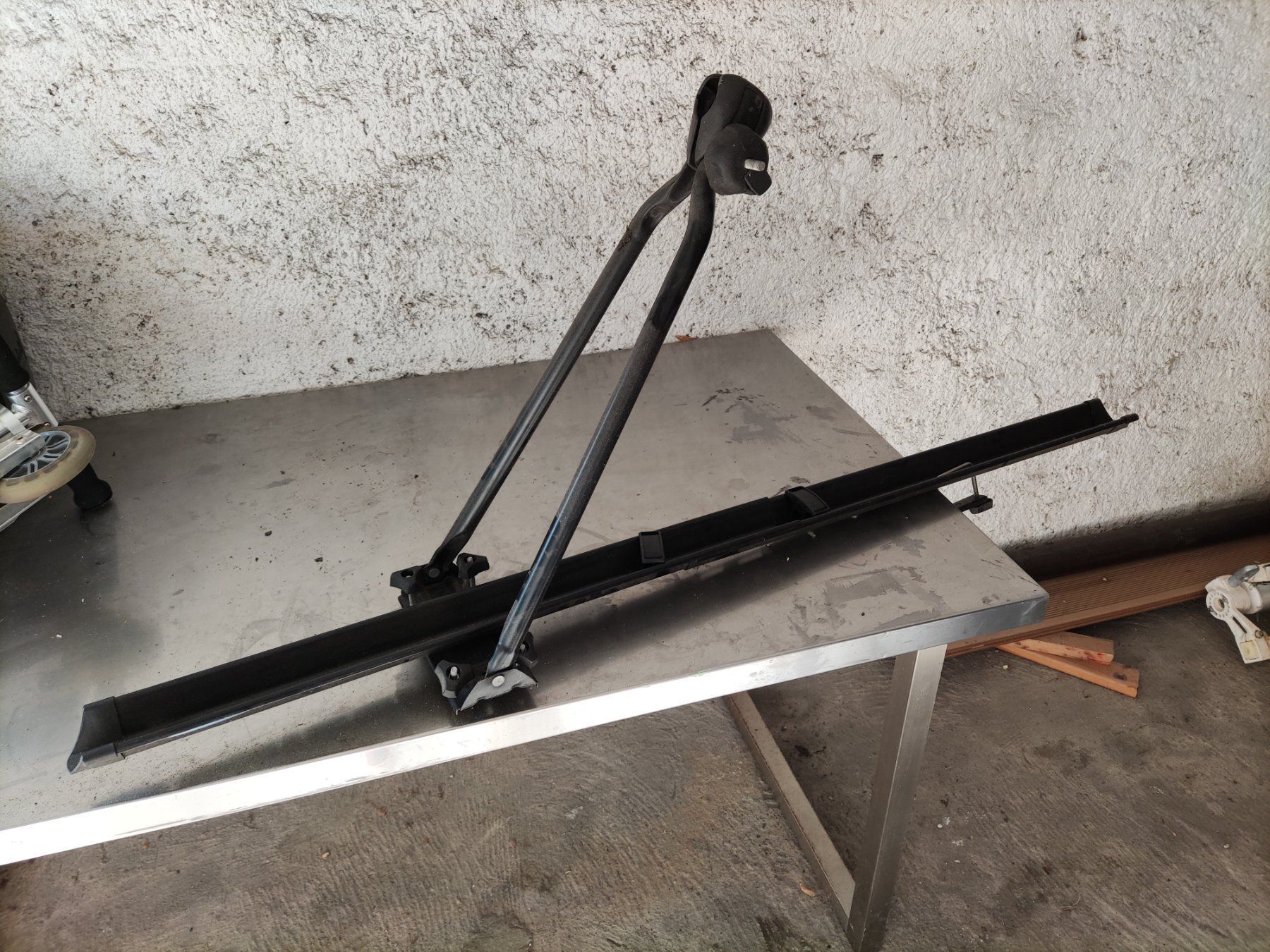 Portapacchi: Porte vélo de toit – Usato da Châtel St Denis venduto da Magil71