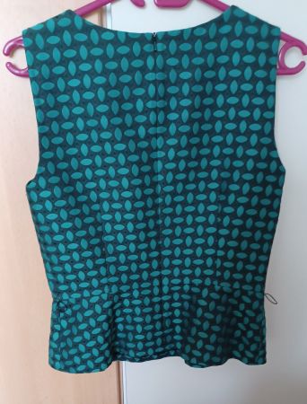 Hallesee Top,Gr.M,grün gemustert,ärmellos,Sommer