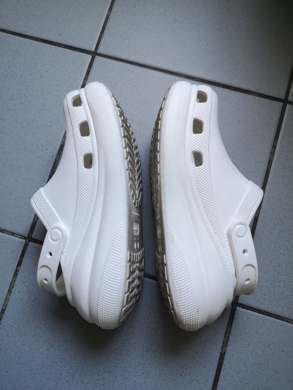 Crocs Herrenschuhe: Plateau Clogs Crocs (Gr. 40) – Gebraucht aus Basel von djspaghetti 2