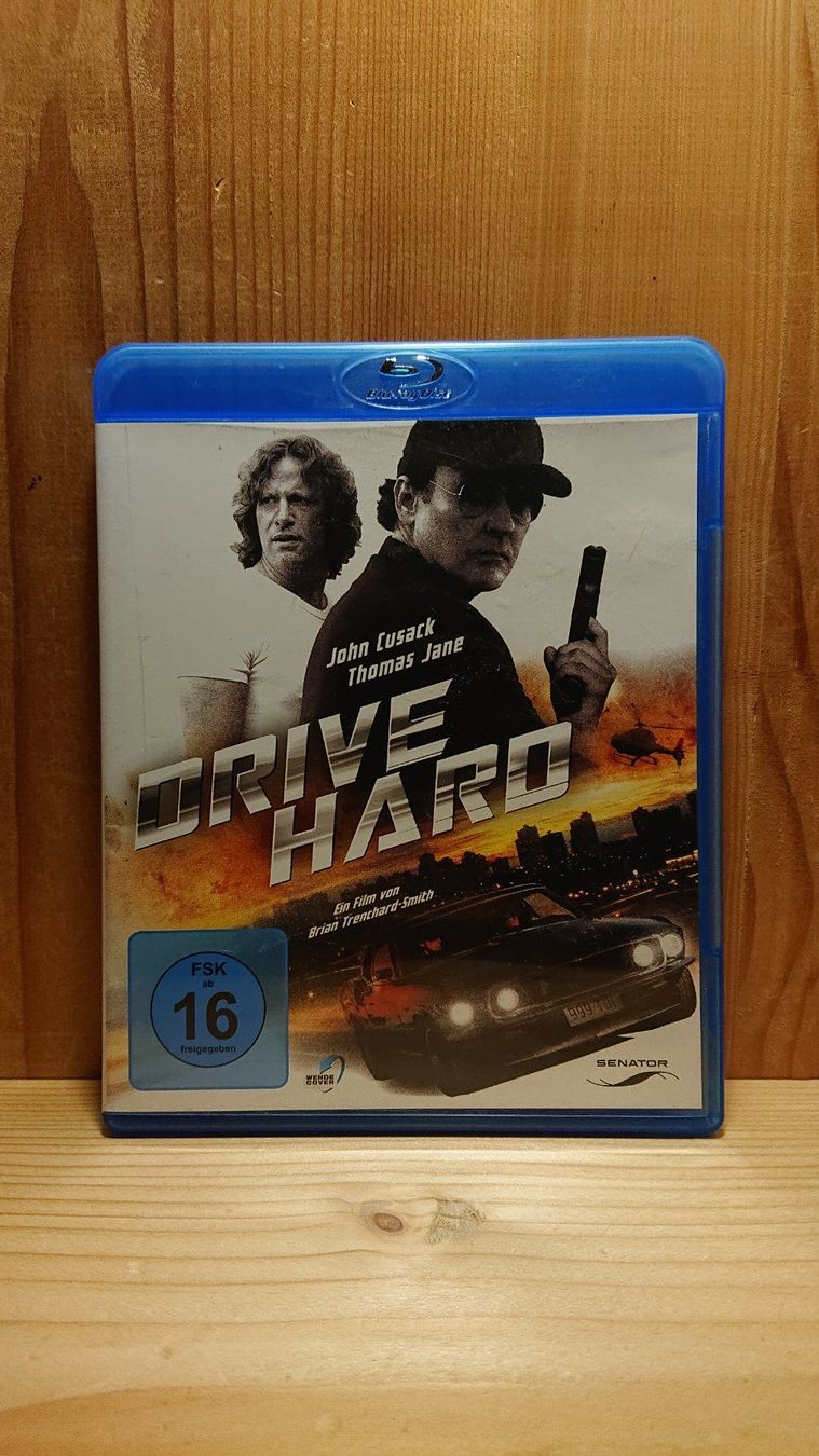 Alle DVDs: DRIVE HARD Blu-Ray mit John Cusack – Gebraucht aus Wilderswil von Exebub