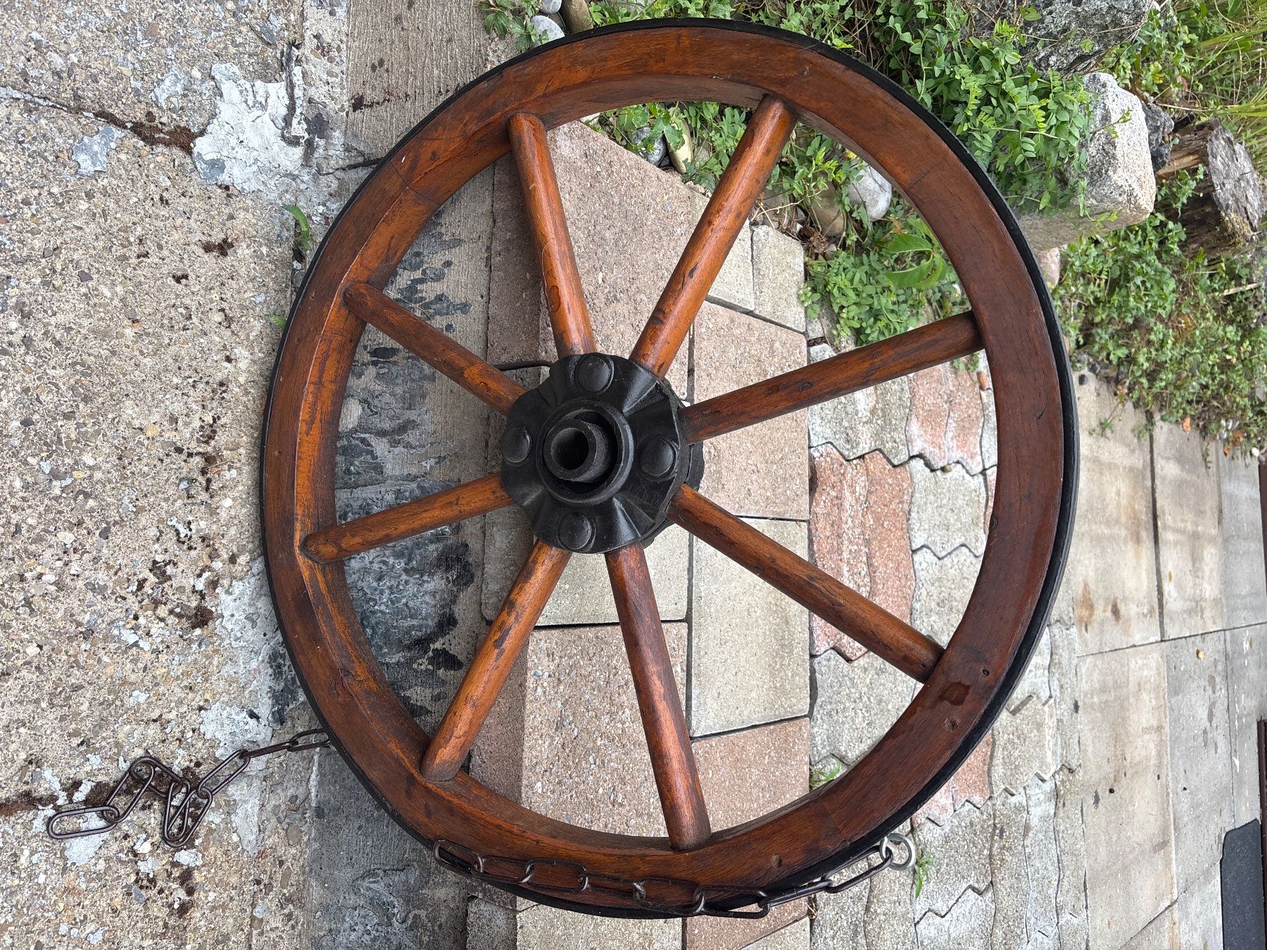 Pneus & Roues: Wagenrad – D'occasion à Schaffhausen par luk_8ny5