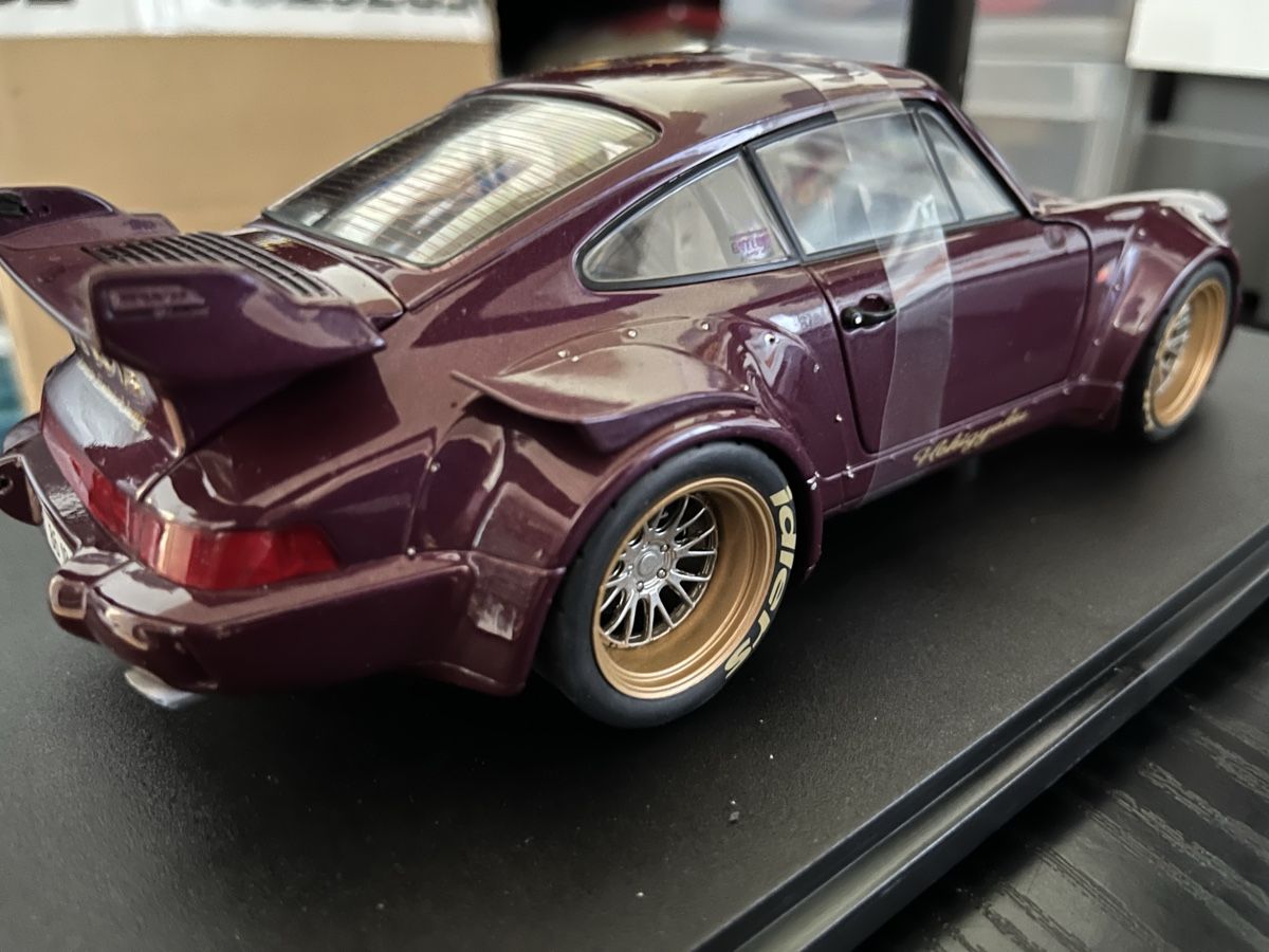 Porsche Modellautos: Porsche REB.  1:18 Solido – Neu und originalverpackt aus Rümlang von Papamoll4 2