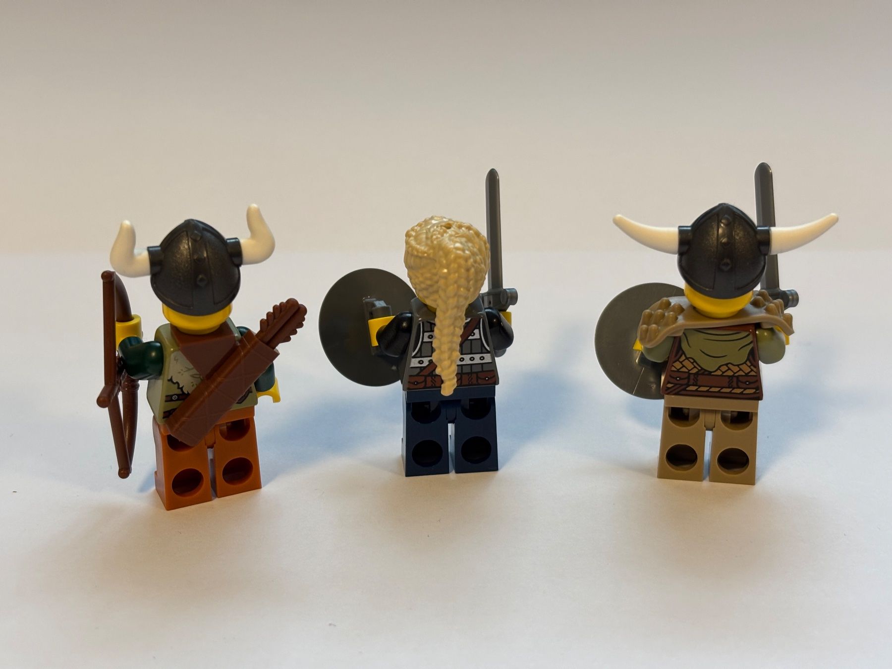 Lego Kit di costruzioni: LEGO 3x Wikinger mit Schild, Bogen & Schwert NEU – Nuovo (secondo la descrizione) da Lengnau AG venduto da Chefe43 1