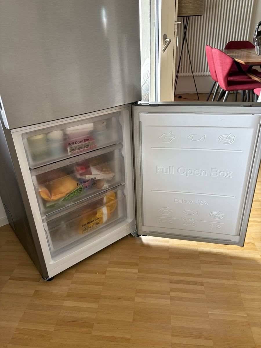 Samsung Frigoriferi: Samsung fridge – Usato da Binningen venduto da G_Sam87 5
