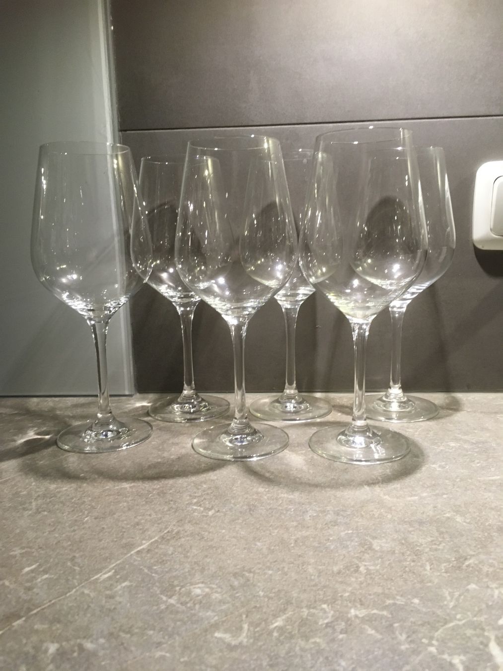 Bicchieri: 6 elegante Weingläser, neuwertig – Nuovo (secondo la descrizione) da Gächlingen venduto da Tara_devi