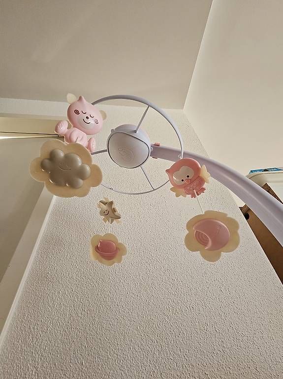 Giocattoli: Mobile von Infantino rosa – Usato da Wetzikon ZH venduto da vanessa19v 2