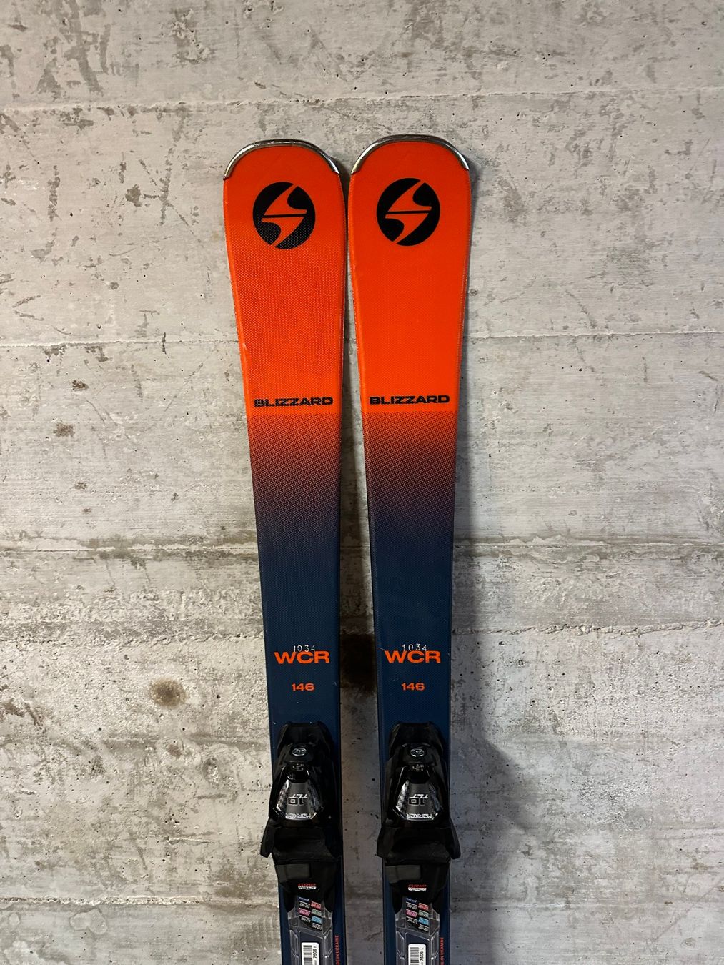 Blizzard Sci: Blizzard WCR Ski 146CM 2023 – Usato da Emmenbrücke venduto da karkarkar 1
