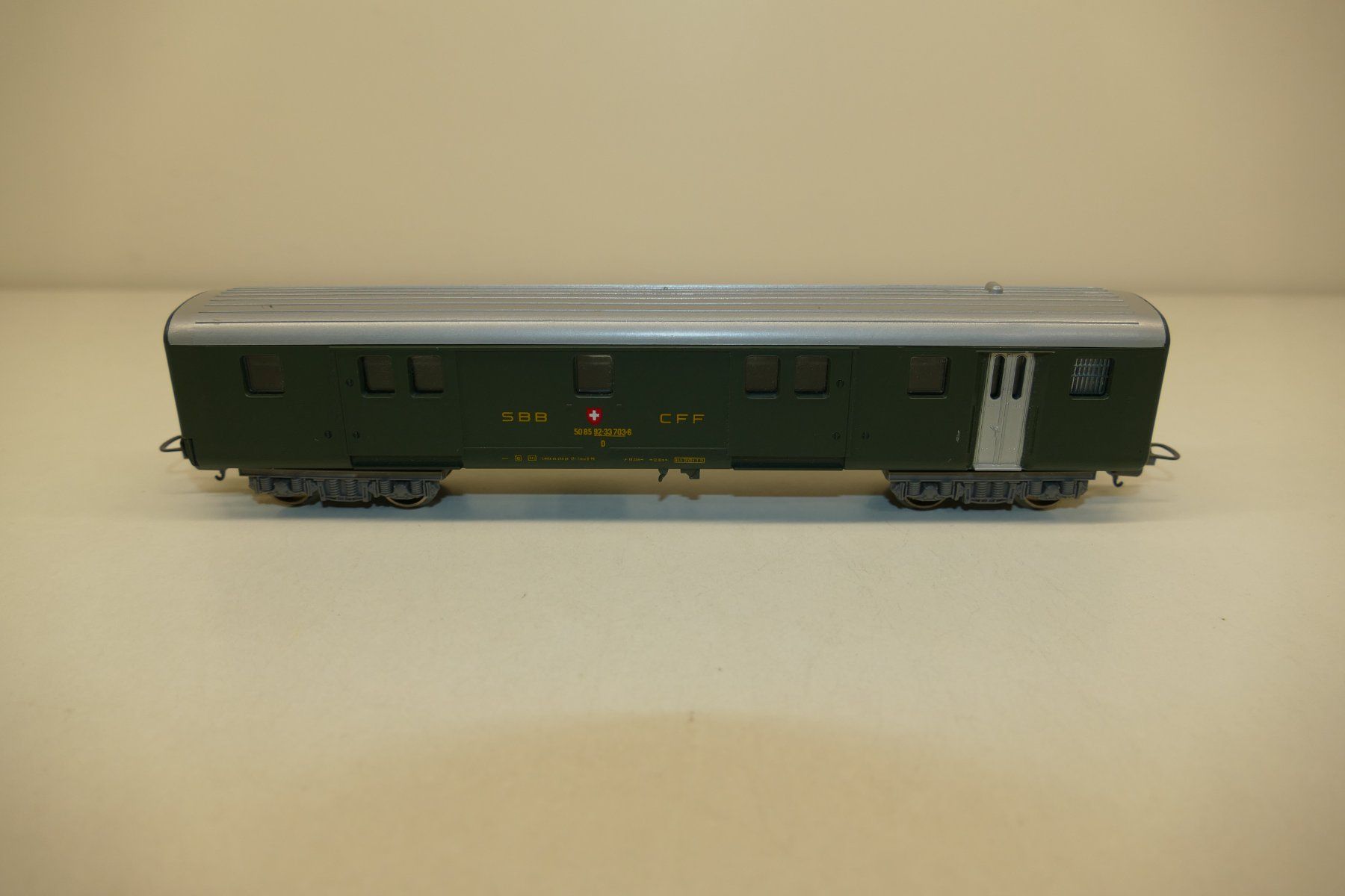 Lima Modellini di ferrovie: Lima H0: SBB Gepäckwagen Typ D – Usato da Niederhasli venduto da rail-duerst