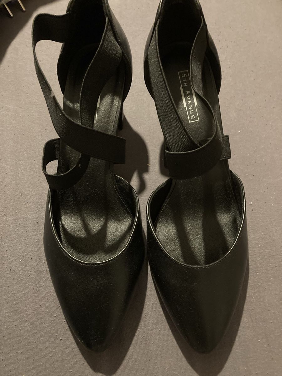 Scarpe da donna: Schwarze Elegante Schuhe - Grösse 39 – Nuovo (secondo la descrizione) da Bern venduto da man_28fn