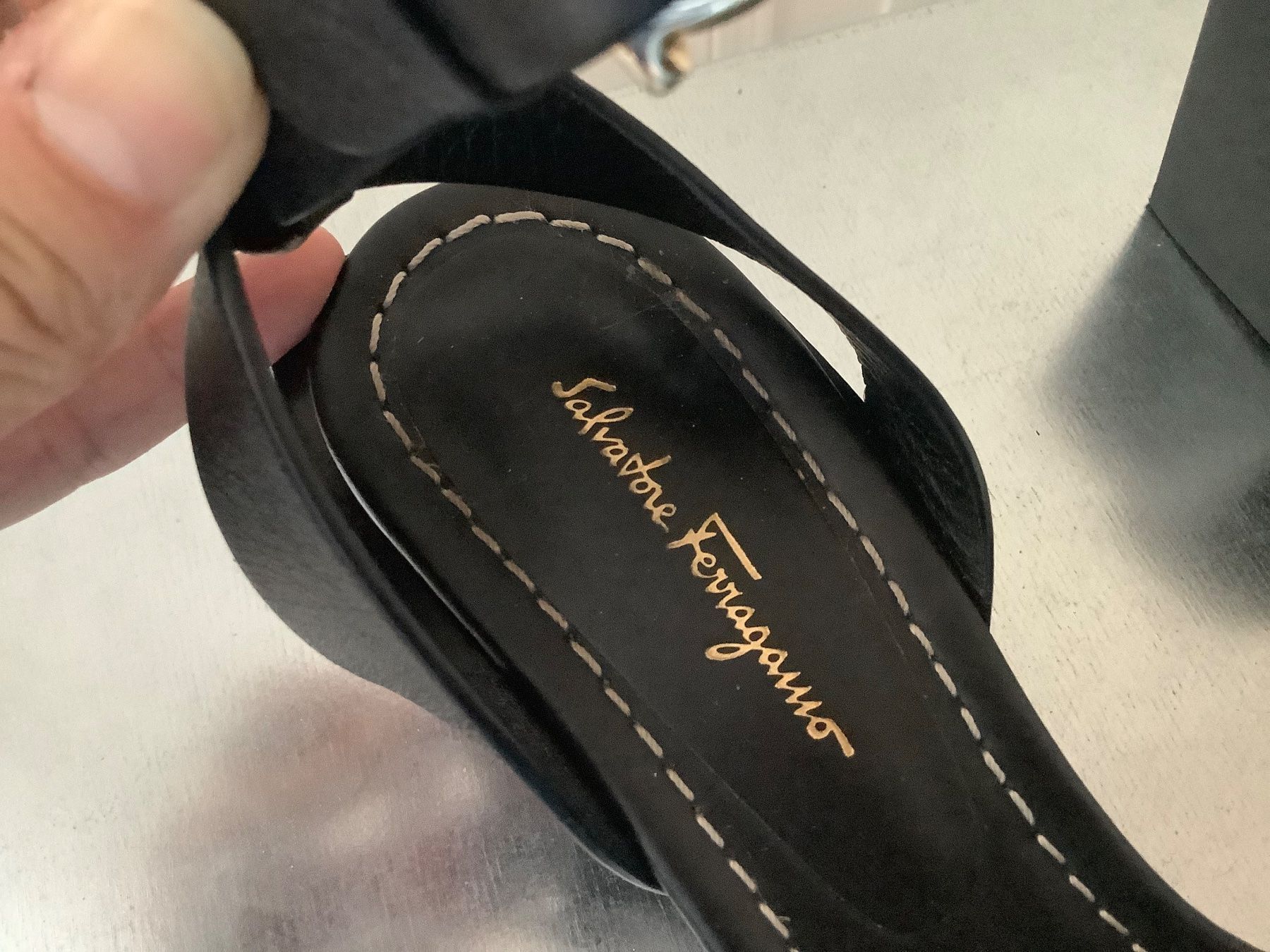 Salvatore Ferragamo Scarpe da donna: Salvatore Ferragamo Sandalen – Usato da schaffhausen venduto da Chiquimiki 1