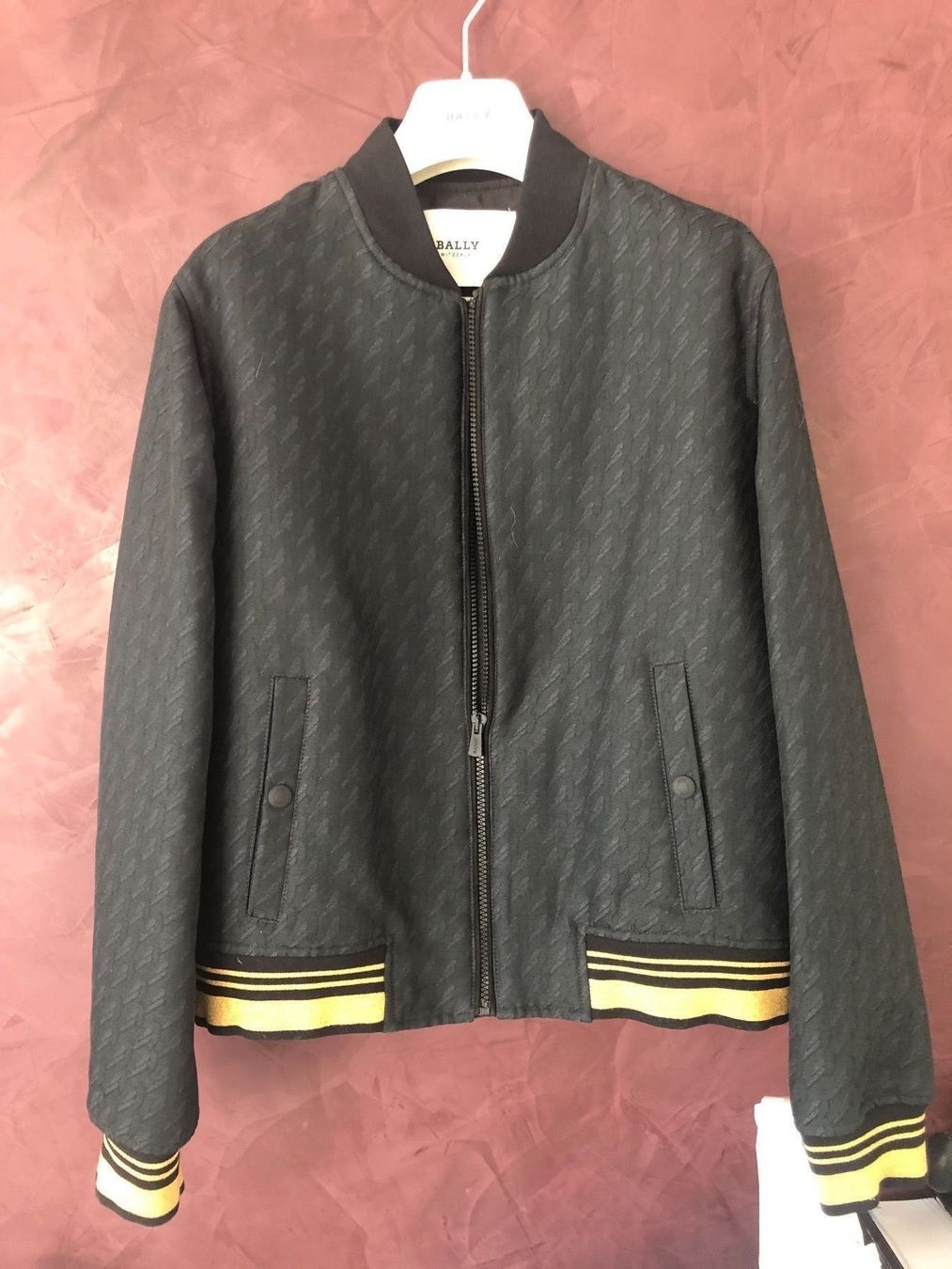 Bally Giacche: Bally Jacke Gr 40 Wolle/Polyester – Nuovo e nell'imballaggio originale da Volketswil venduto da praxis12