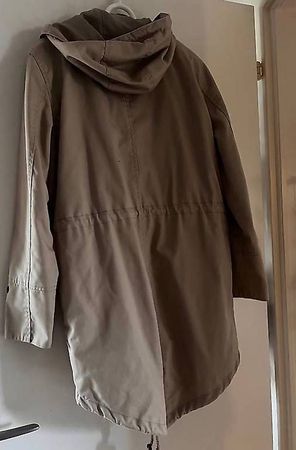 Mantel / Jacke mit Kapuze