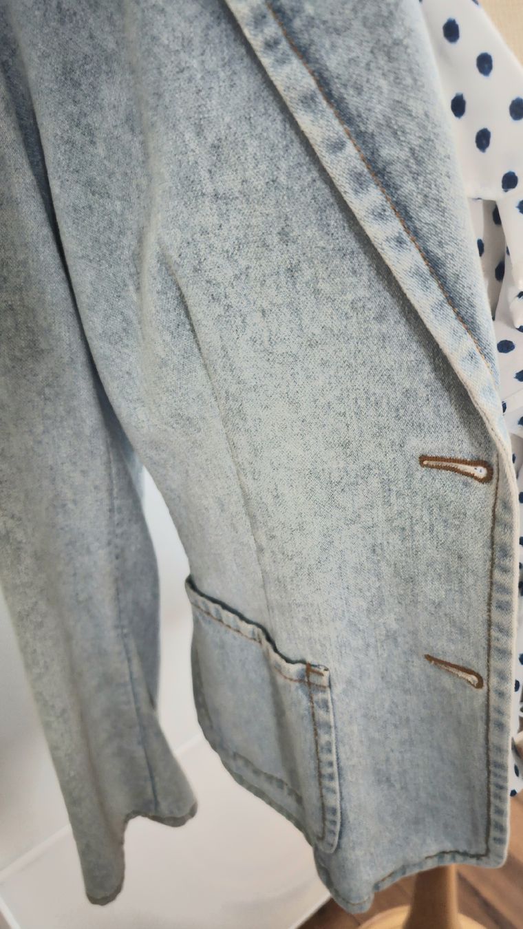 Max Mara Giacche: Max Mara Jeans-Blazer wie NEU! – Nuovo (secondo la descrizione) da Olten venduto da Magnum2001 2