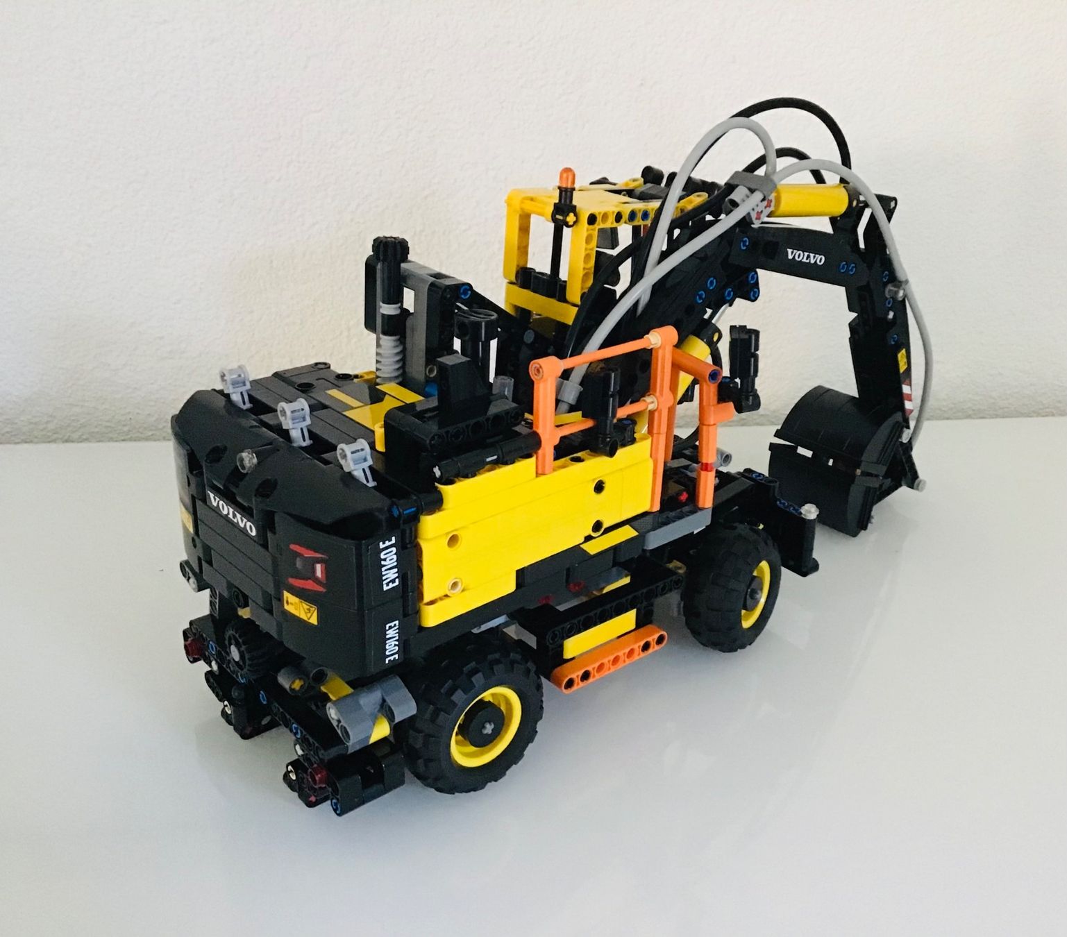Lego Kit di costruzioni: Lego Technik 42053 Volvo Radbagger – Usato da Rodersdorf venduto da alfa03 5