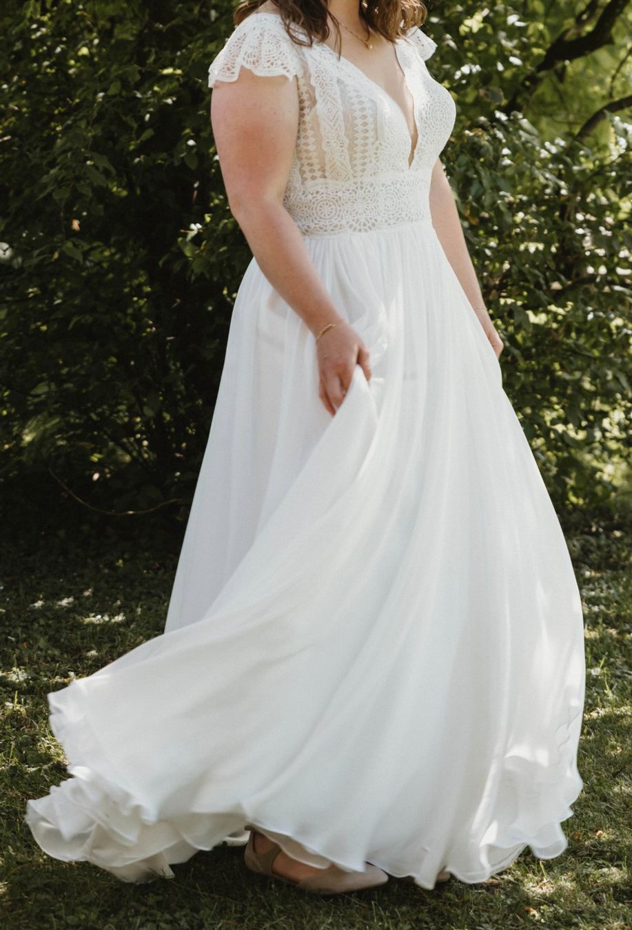 Vestiti: Secondhand Brautkleid, Grösse 44 – Usato da Brunnen venduto da Herzig-Brautmode
