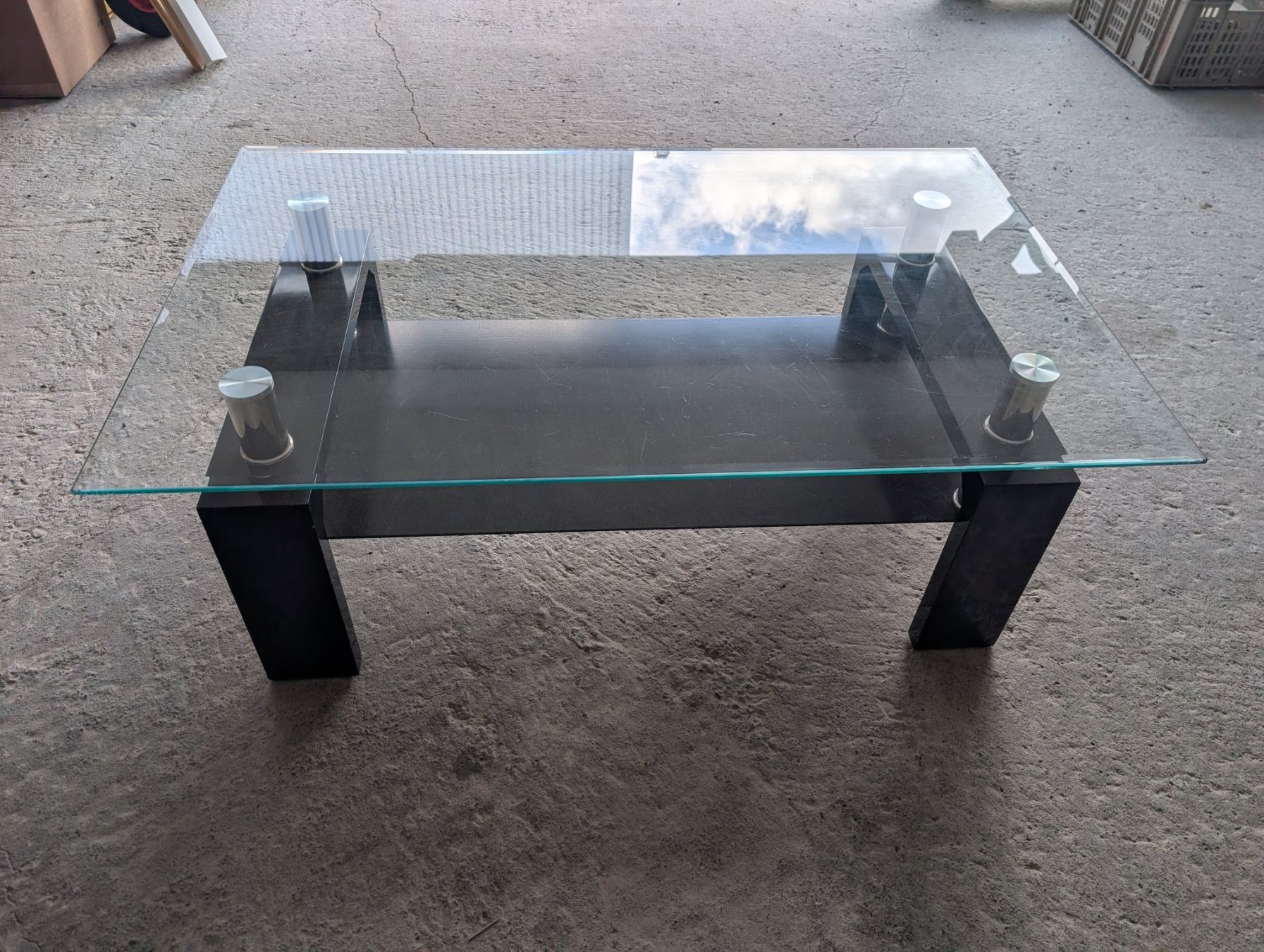 Tavoli: Couchtisch Glas schwarz mit Ablage – Usato da Unterkulm venduto da nic_72m6 1