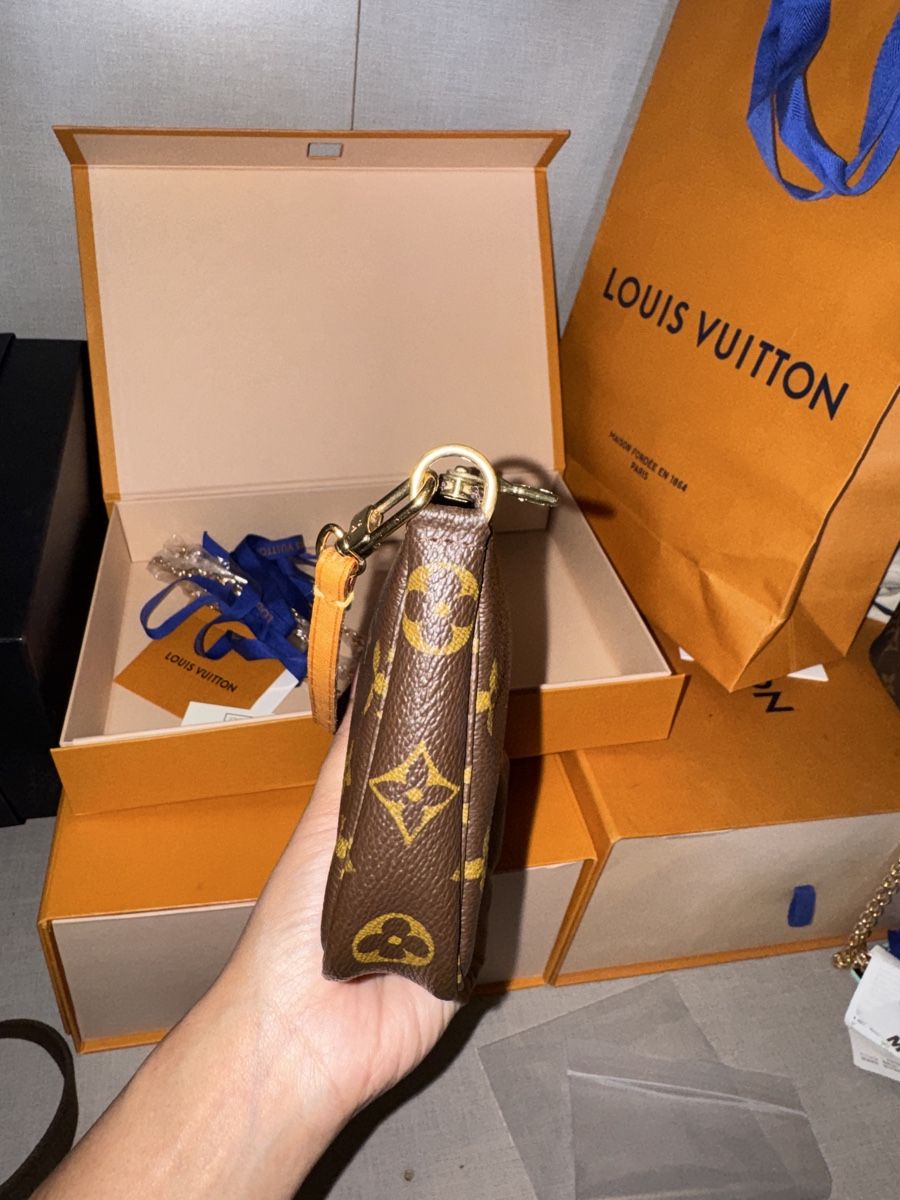Louis Vuitton Borse da donna: Louis Vuitton Pochette Full set – Usato da Widnau venduto da Pukpan_99 5