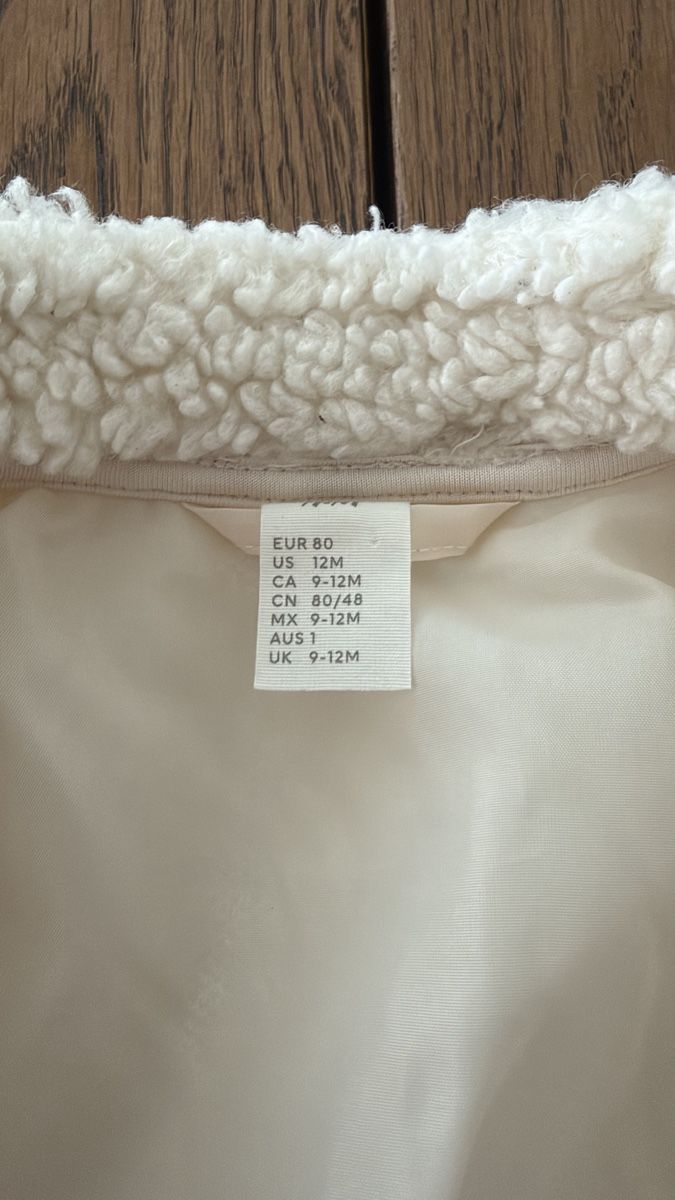 H&M Giacche & Cappotti: H&M Jacke Kinder 9-12 Monate – Usato da Sennhof Winterthur venduto da bibo11 2