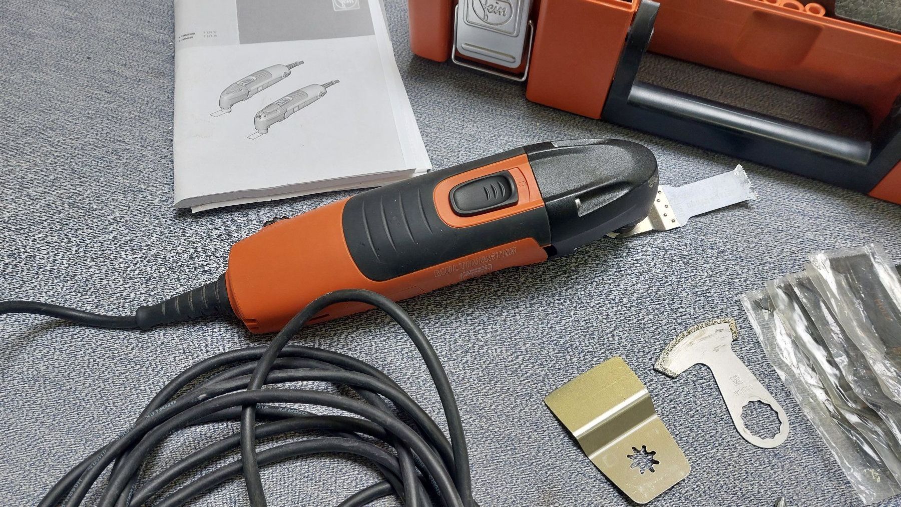 Fein Tous les outils: Fein Multimaster mit Zubehör – D'occasion à Zezikon par Wohnrunner 1