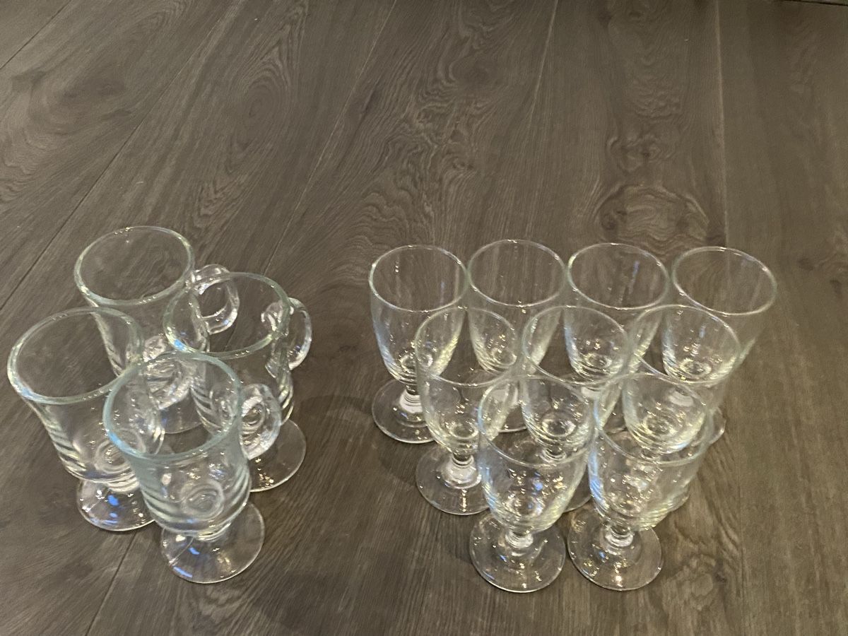 Bicchieri: 4 Teegläser und 9 Kaffee-Schnaps Gläser – Usato da Hägglingen venduto da Karin0802 9