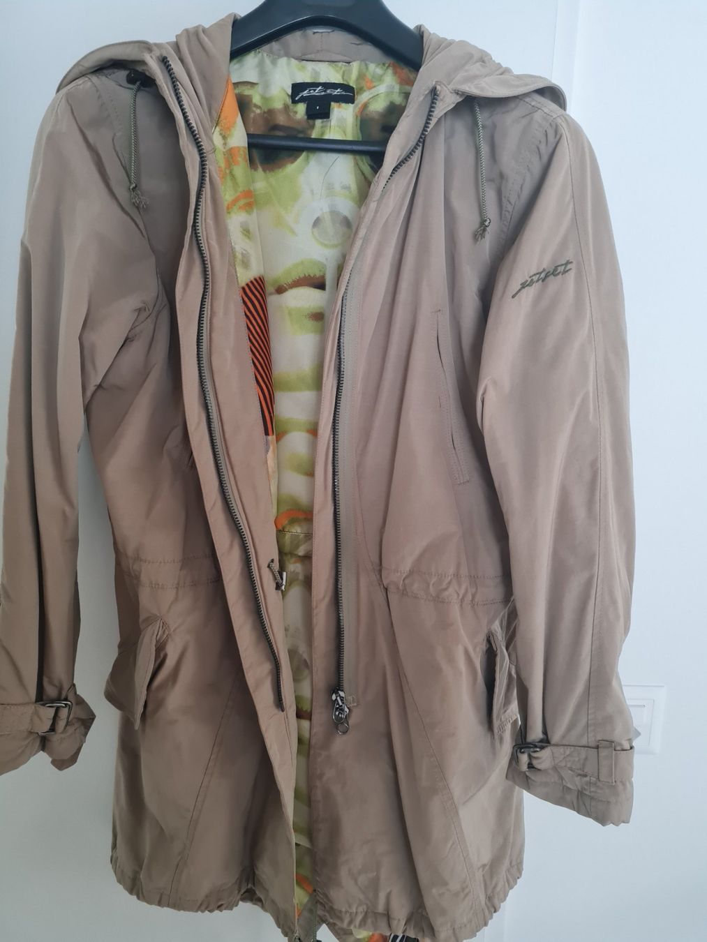 Jacken: JET SET DAMEN PARKA JACKE SEIDE GR.S/M – Gebraucht aus Steg im Tösstal von goldlionfree 7