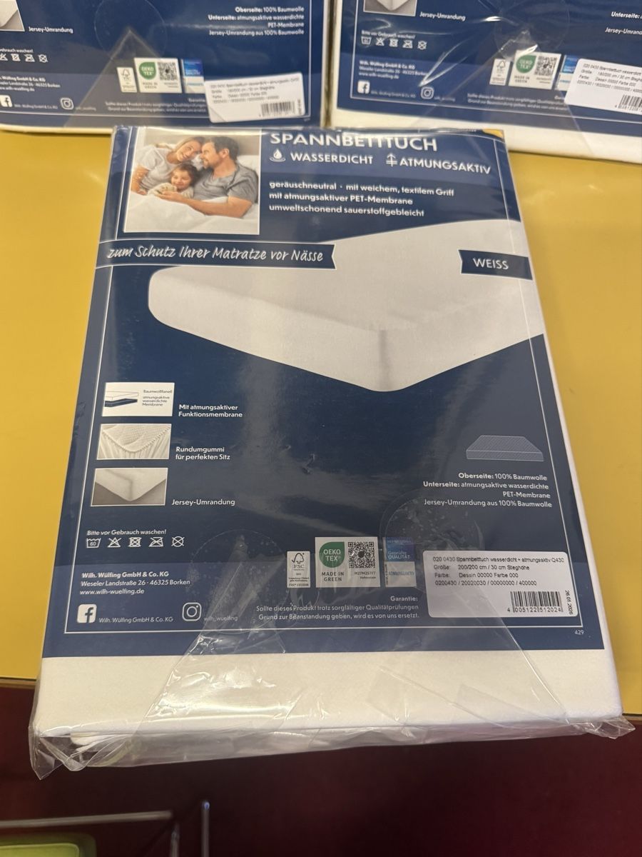 Biancheria da letto: Neu Spannbettlaken 3 stk. – Nuovo (secondo la descrizione) da Schlieren venduto da Freundlich02 2