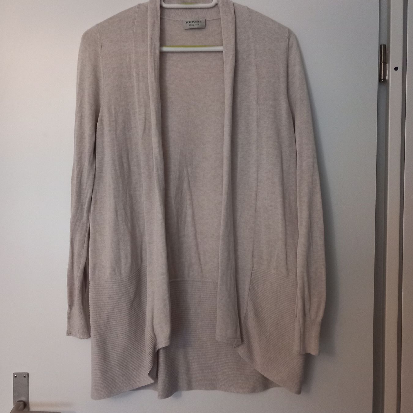 Repeat Giacche: Strickjacke REPEAT – Usato da Wettingen venduto da Socrates11