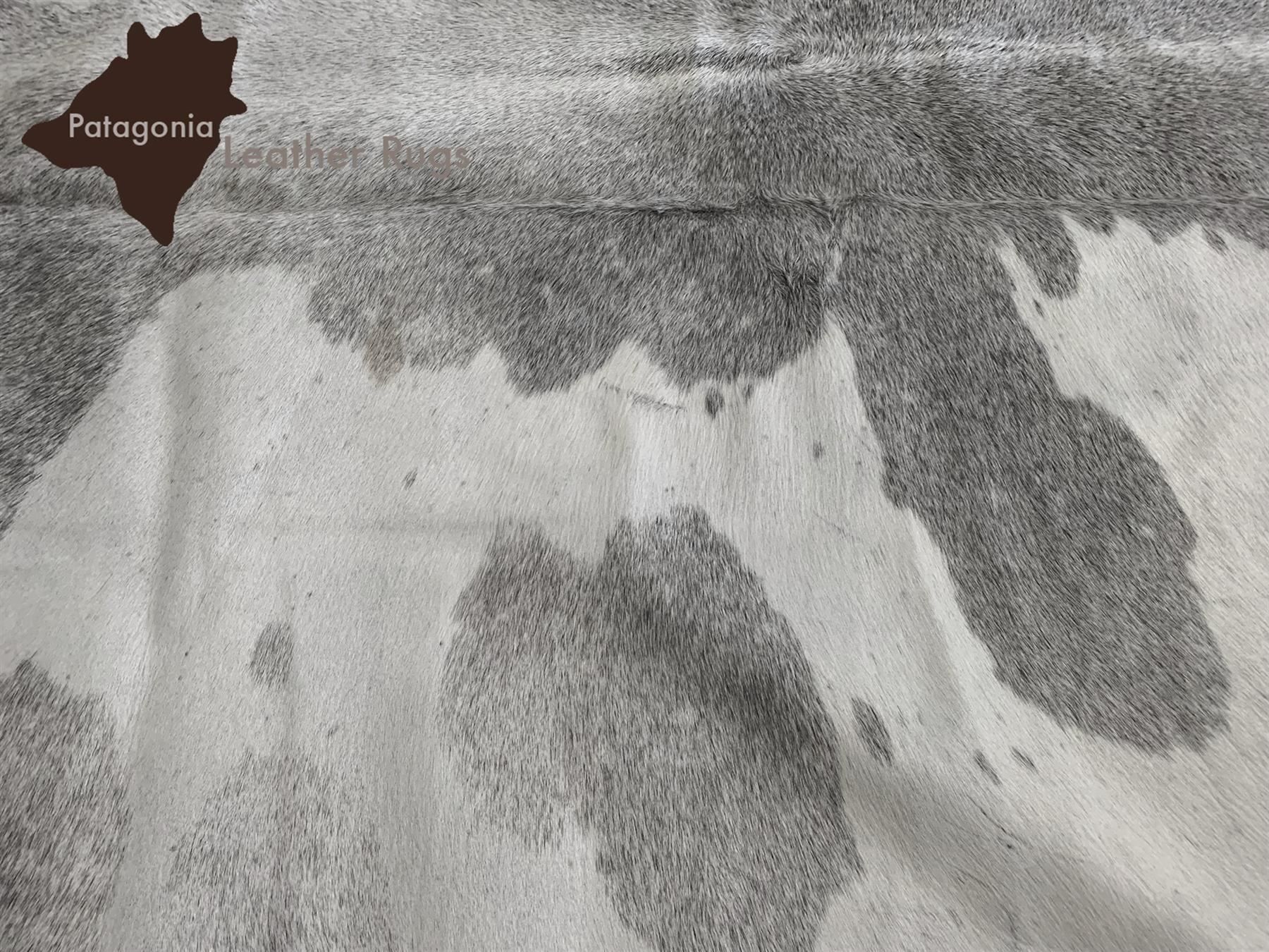 Tappeti: echtes Kuhfell Teppich Grey/White – Nuovo e nell'imballaggio originale da Arbedo venduto da patagonialeatherrugs 2