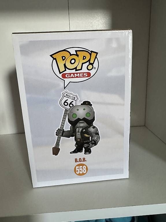 Funko Statuette: Funko Pop Overwatch B.O.B. #558 6" Super Sized  NEU & OVP – Usato da Bettlach venduto da michellemmm 3