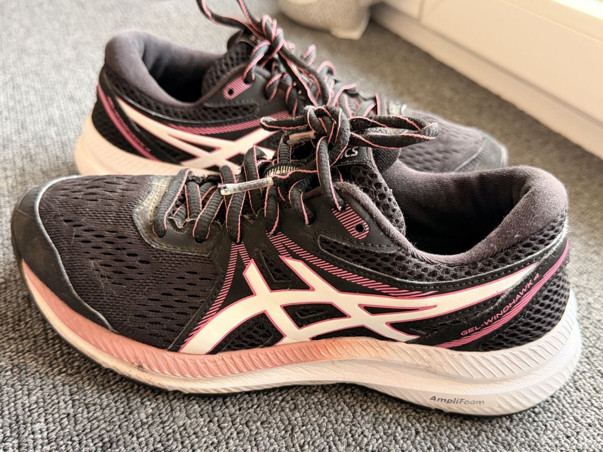 Asics Scarpe da uomo: Asics Gel-Windhawk 4, Taille 36  – Usato da Bulle venduto da LeMoleson