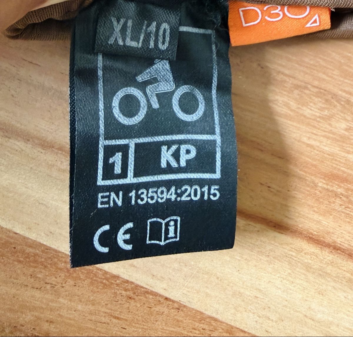 Handschuhe & Handstulpen: Richa Squadron, D3O, XL – Neu (gemäss Beschreibung) aus Zürich von pernambucano 3