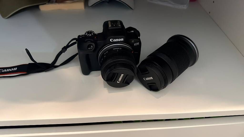 Canon Fotocamera: Canon eos R100 – Usato da Emmenbrücke venduto da mar_bn26