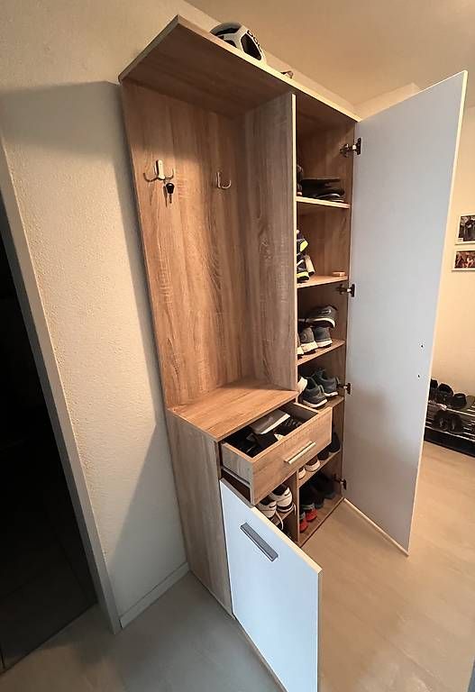 Porte manteau: Garderobe aus Holz – D'occasion à Pfungen par Pumii1 1