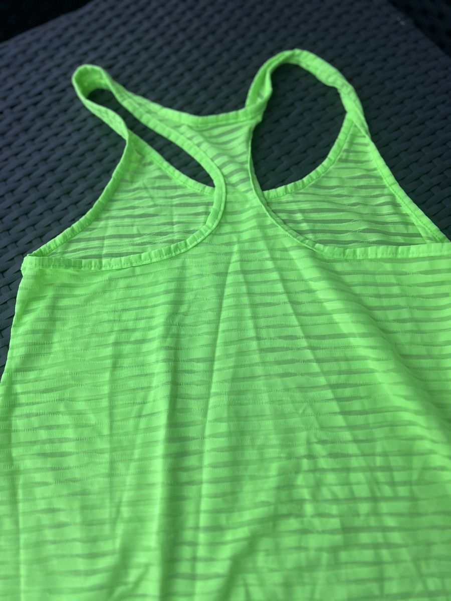 T-Shirts: Sportshirt ultradünn – Neu und originalverpackt aus Bülach von Cucculi 1