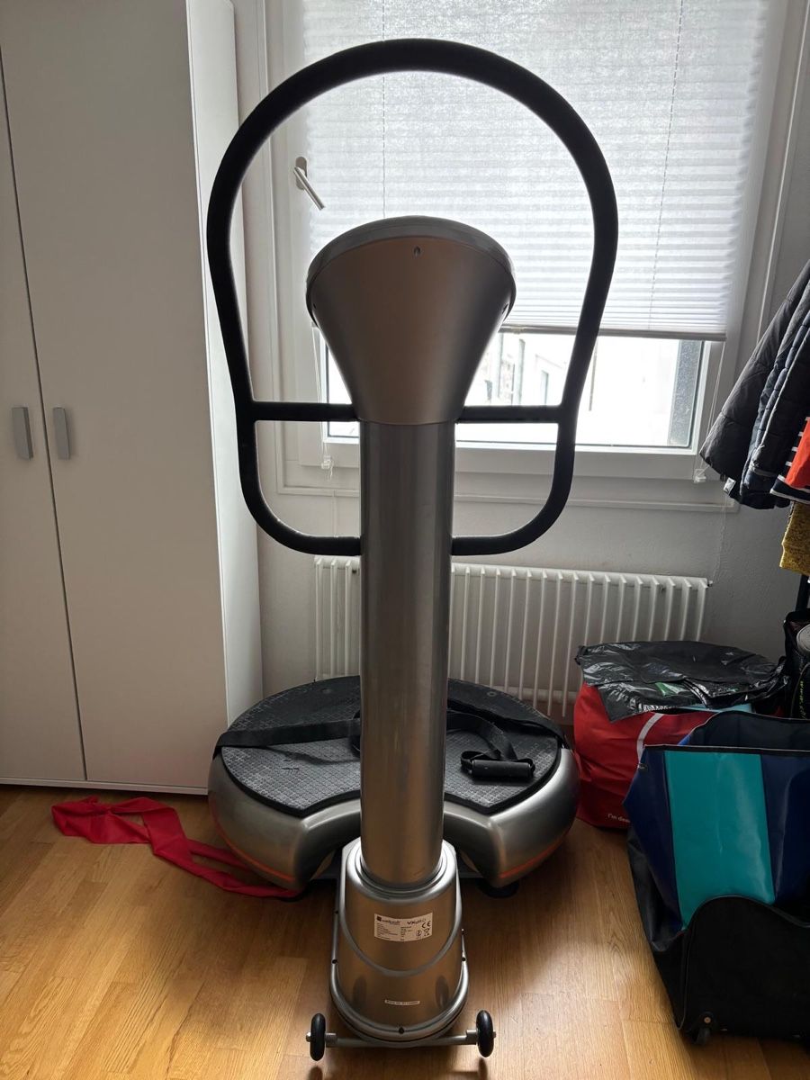 Hometrainer: Vibrationsplatte wellcraft – Usato da Sargans venduto da RaBa08 1