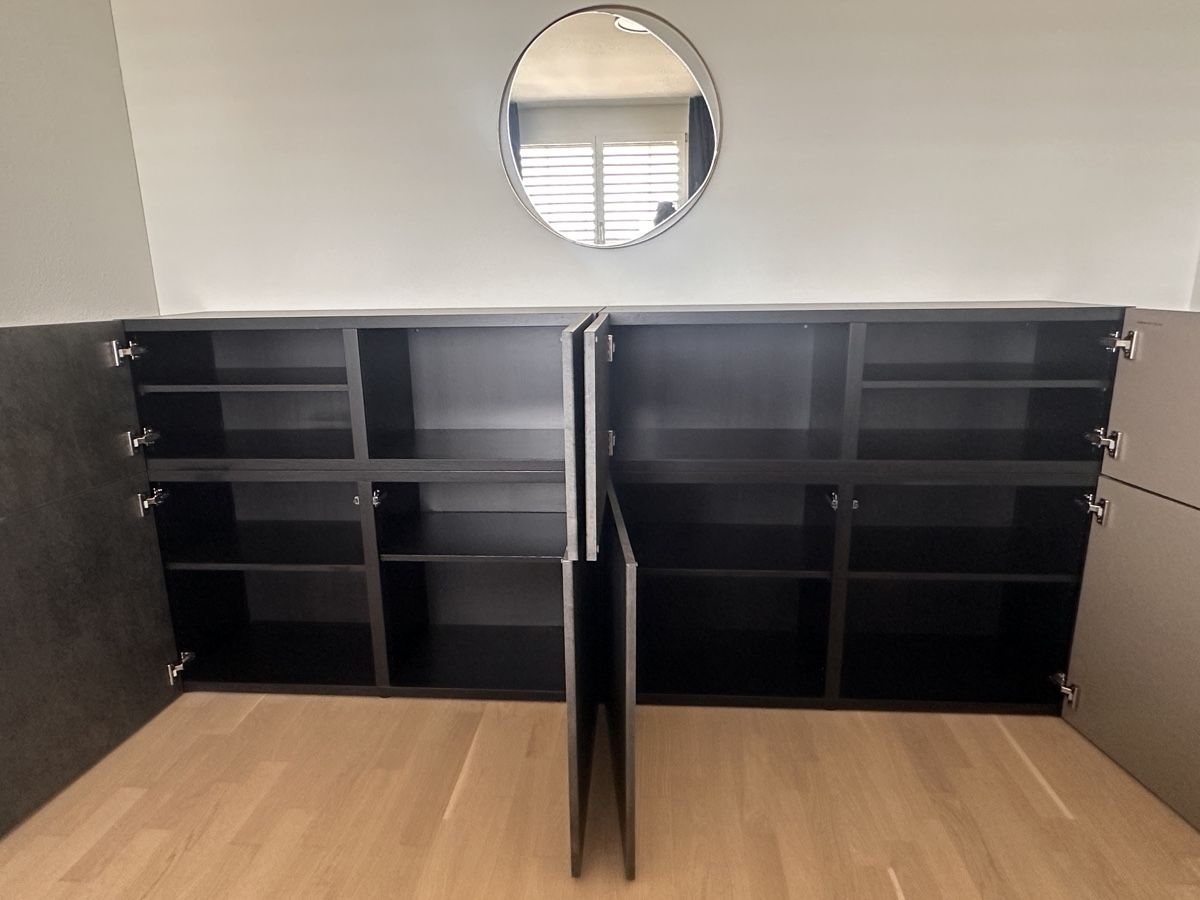 Ikea Cassettiere: Ikea Sideboard Besta, grau/bronze – Nuovo (secondo la descrizione) da Dübendorf venduto da 9320 1