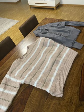 2 Damenpullover - Gr. S & M - Herbst-Look 🍂