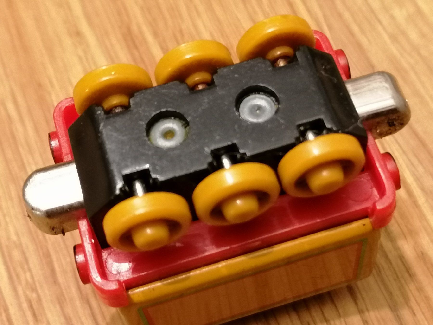 Giocattoli: Thomas und seine Freunde / Wagon - Nr. 8 – Usato da Basel venduto da vintagecollector 3
